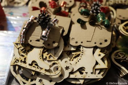 Miklavžev koncert na Osnovni šoli Toma Brejca napolnil dvorano do zadnjega kotička (21)